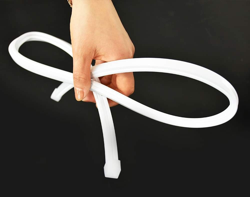 Linear Silicon Flexible Light