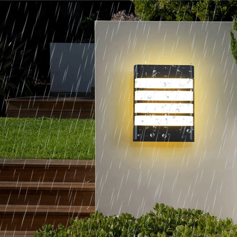 Modern Outdoor Waterproof IP65 Wall Lamp