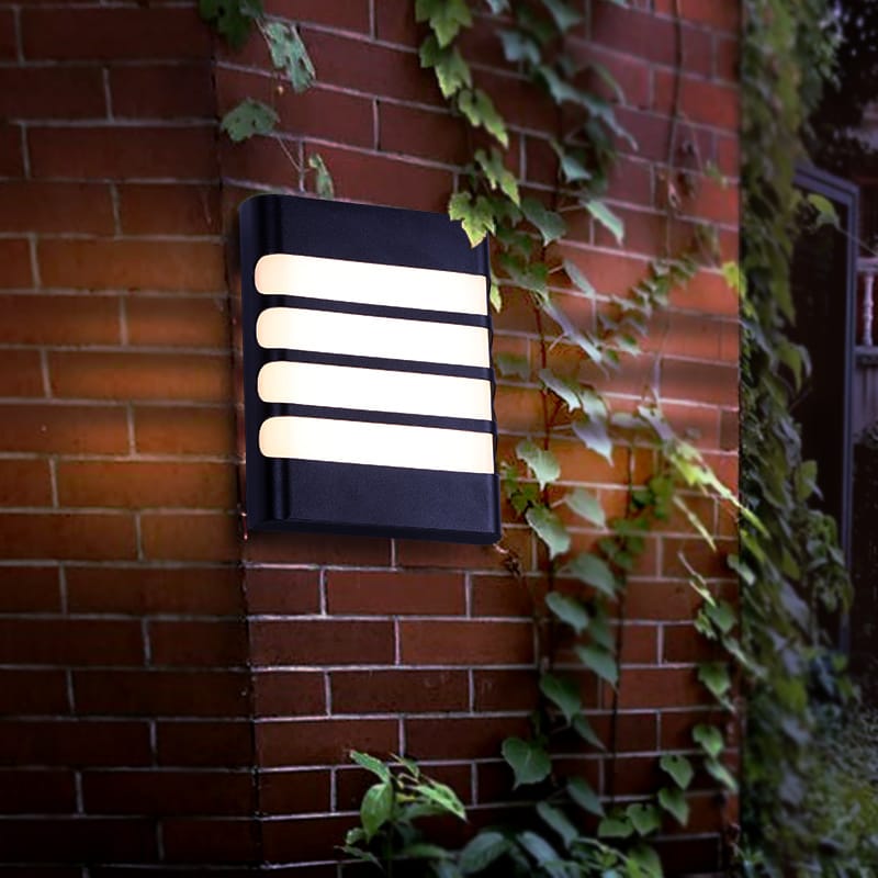 Modern Outdoor Waterproof IP65 Wall Lamp